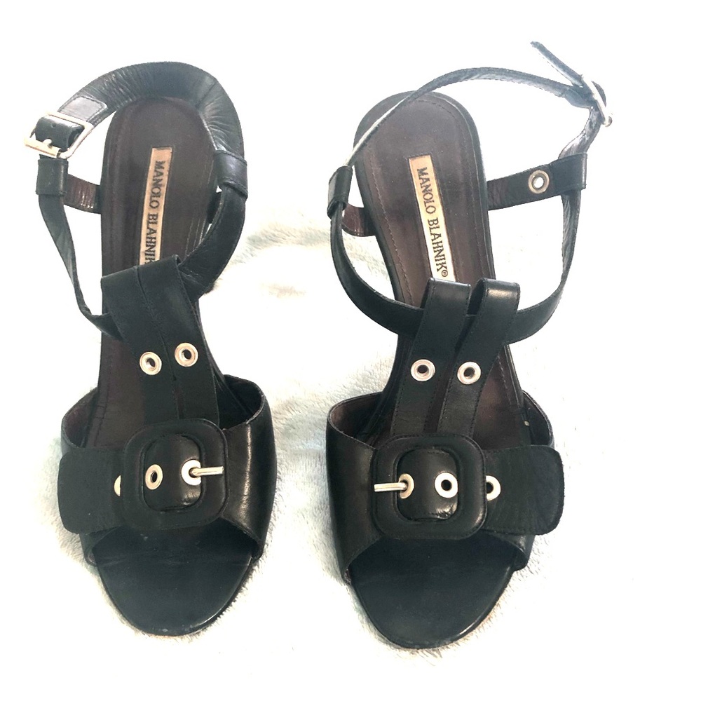 Size 40 strappy Manolo Blahnik heels.
